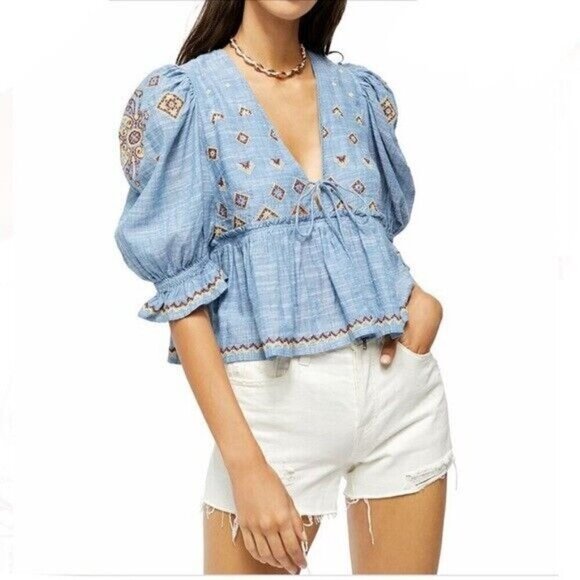 FREE PEOPLE Tallulah Embroidered Chambray Puff Sleeve Cropped Top Size S - Picture 1 of 13